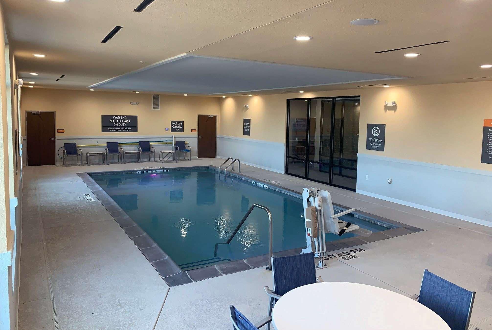 La Quinta Inn & Suites By Wyndham Dallas - Frisco Stadium エクステリア 写真