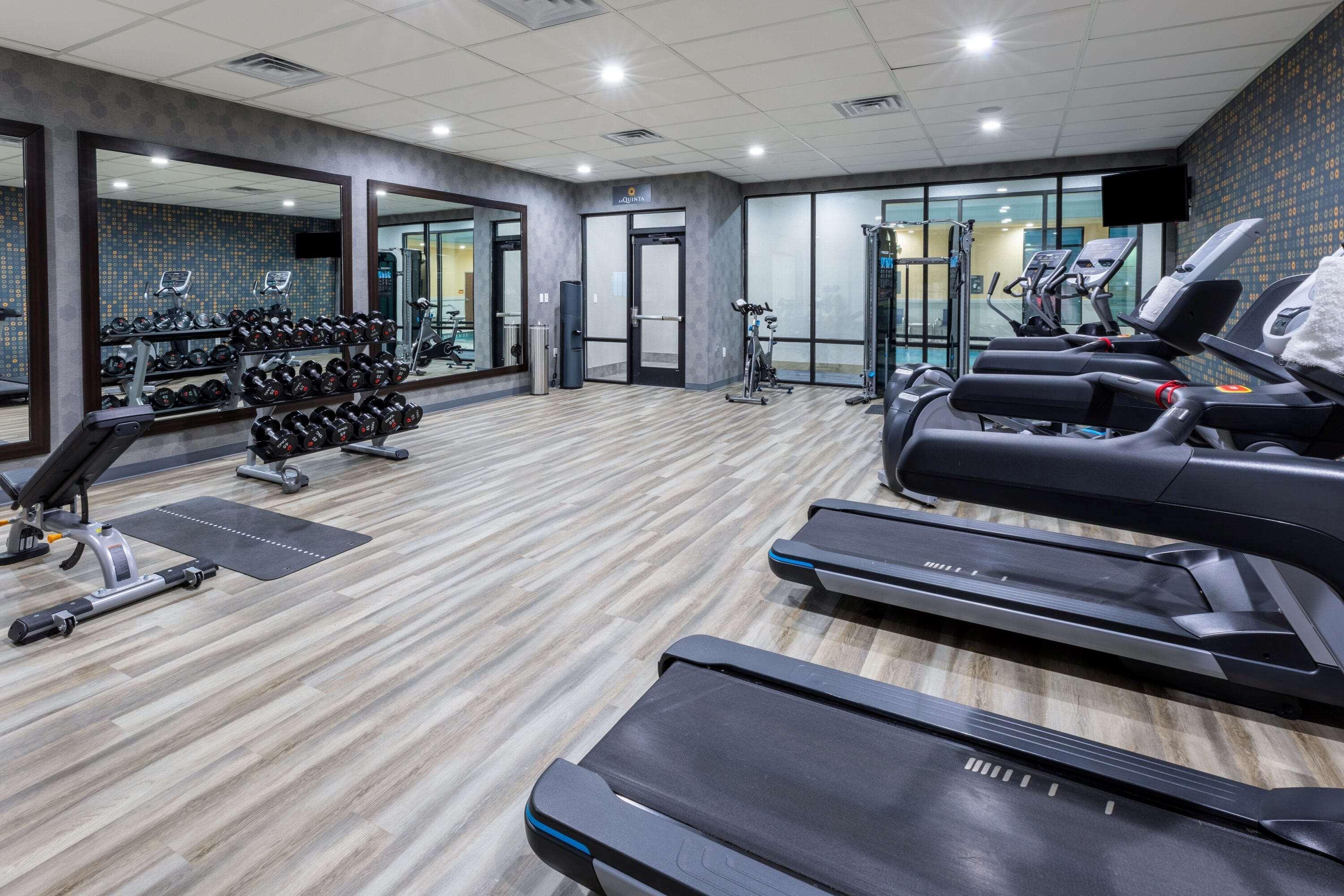 La Quinta Inn & Suites By Wyndham Dallas - Frisco Stadium エクステリア 写真