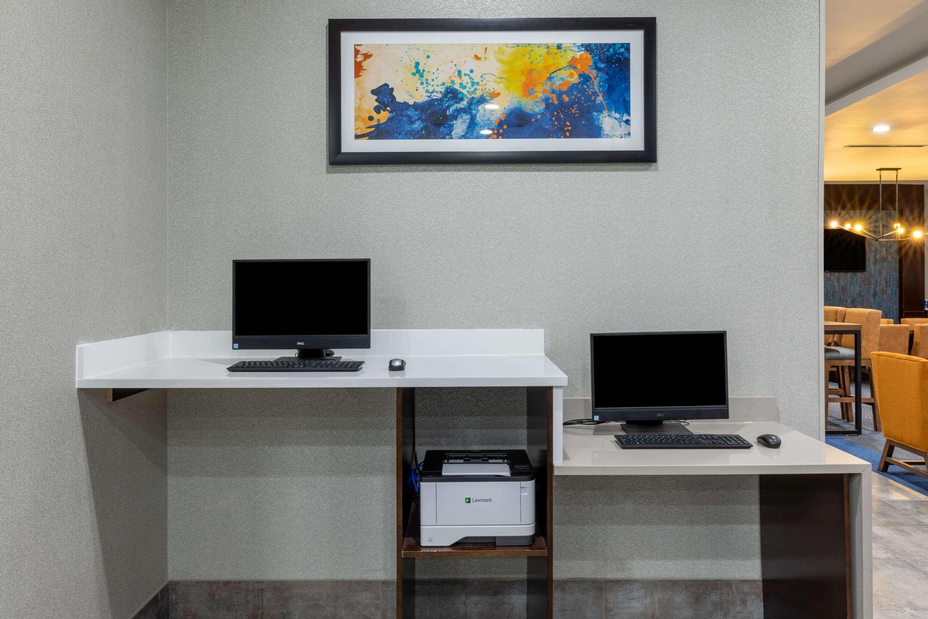 La Quinta Inn & Suites By Wyndham Dallas - Frisco Stadium エクステリア 写真