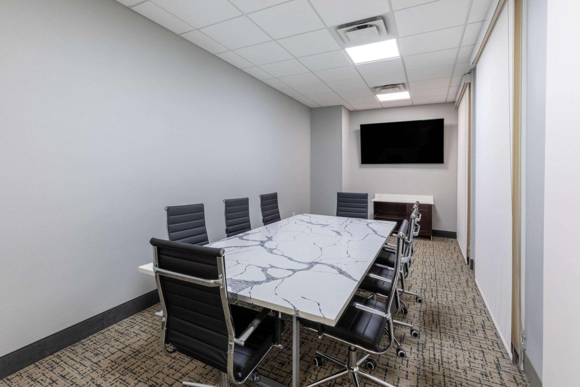 La Quinta Inn & Suites By Wyndham Dallas - Frisco Stadium エクステリア 写真